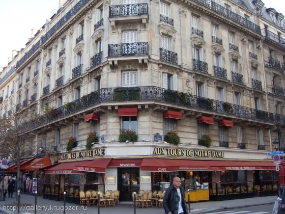 Неповторимые парижские решетки