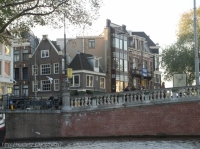 Домики на каналах Амстердама