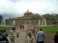 Дрезденская галерея и фонтаны